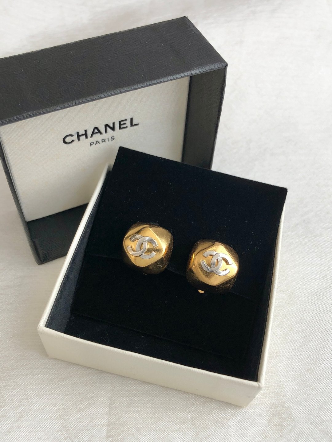 【日本直送 名牌中古包】CHANEL 香奈儿 耳环 金色 双 C 标志 vintage 古董 经典 asrtu3 - 耳环/耳夹 - 其他材质 金色