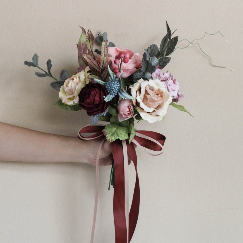 BS204 : Bridesmaid Flower Bouquet Small Bouquet Rustic Size 6"x10 - 木工/竹艺/纸艺 - 纸 红色