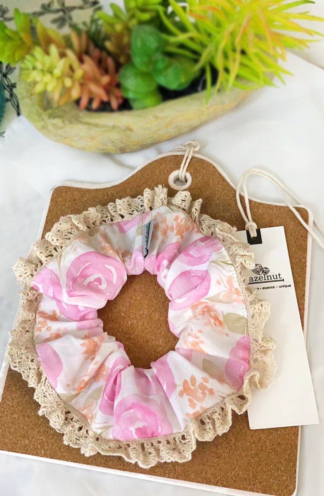 手工做粉红花朵花边图案小肠圈发圈发束大肠发甜甜圈发饰 - 发饰 - 棉 