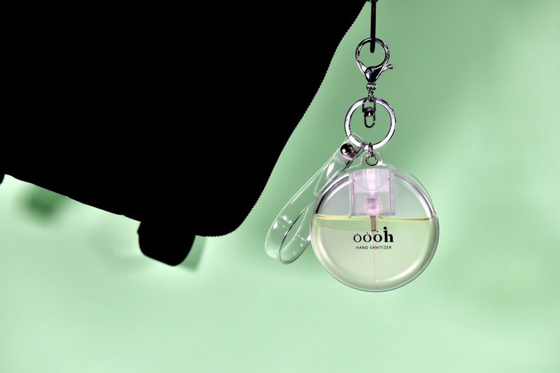 Oooh 小圆瓶香氛免洗手喷雾 | 003 青柠檬白茶 含吊饰 - 洗手用品 - 浓缩/萃取物 绿色