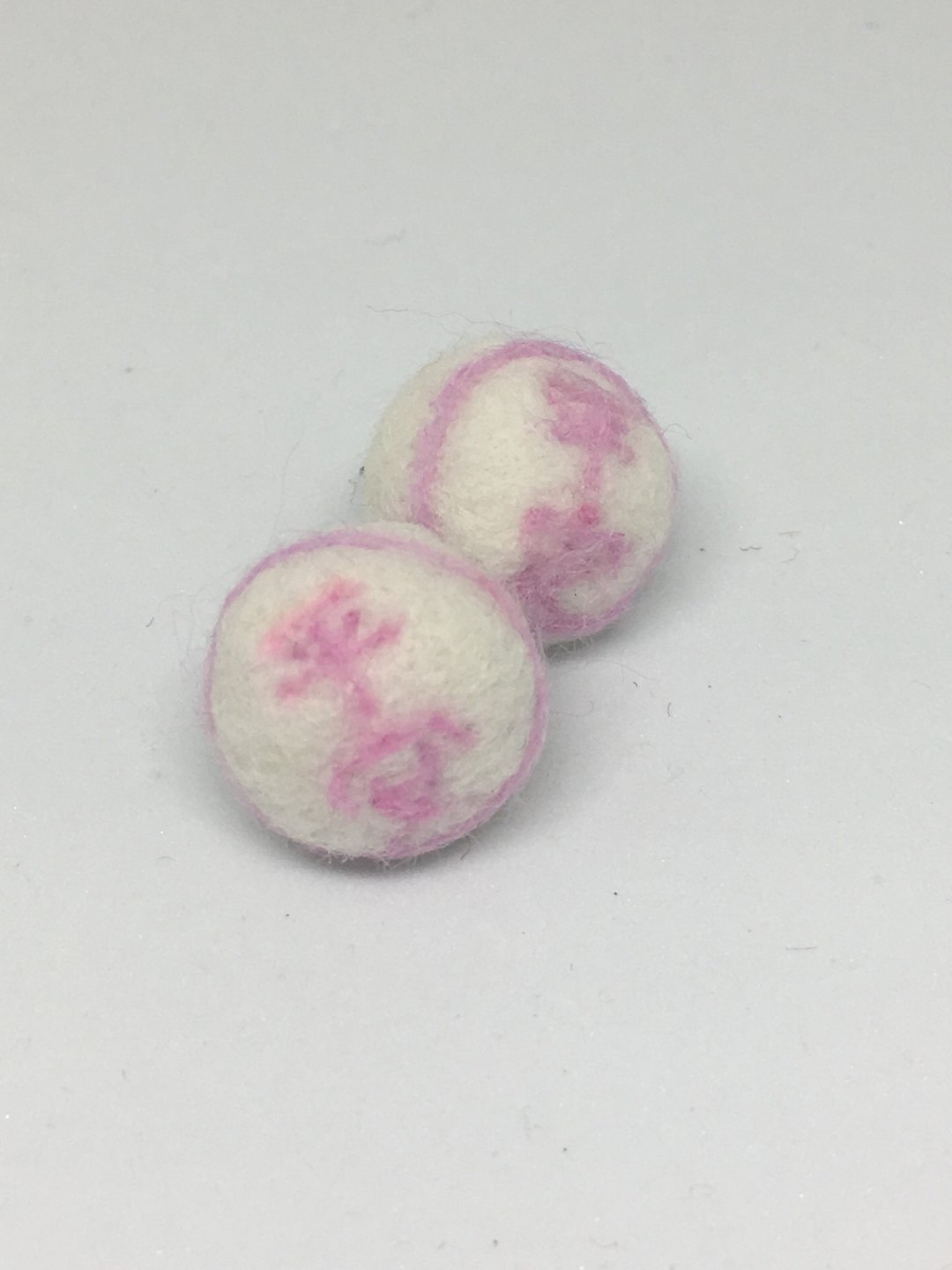 羊毛毡平安包耳环 - 耳环/耳夹 - 羊毛 
