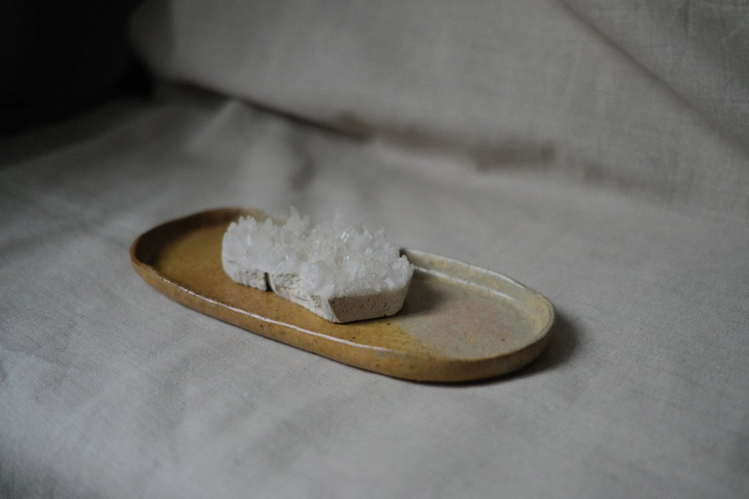 赤纽作土・冻土・萨卡山区・后坡・长盘 - 盘子/餐盘/盘架 - 陶 卡其色