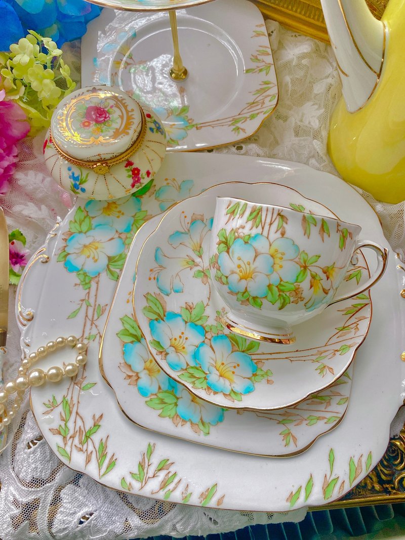 英国制1950年立体手绘古董杯花茶杯咖啡杯三件式库存品情人节礼物 - 茶具/茶杯 - 瓷 