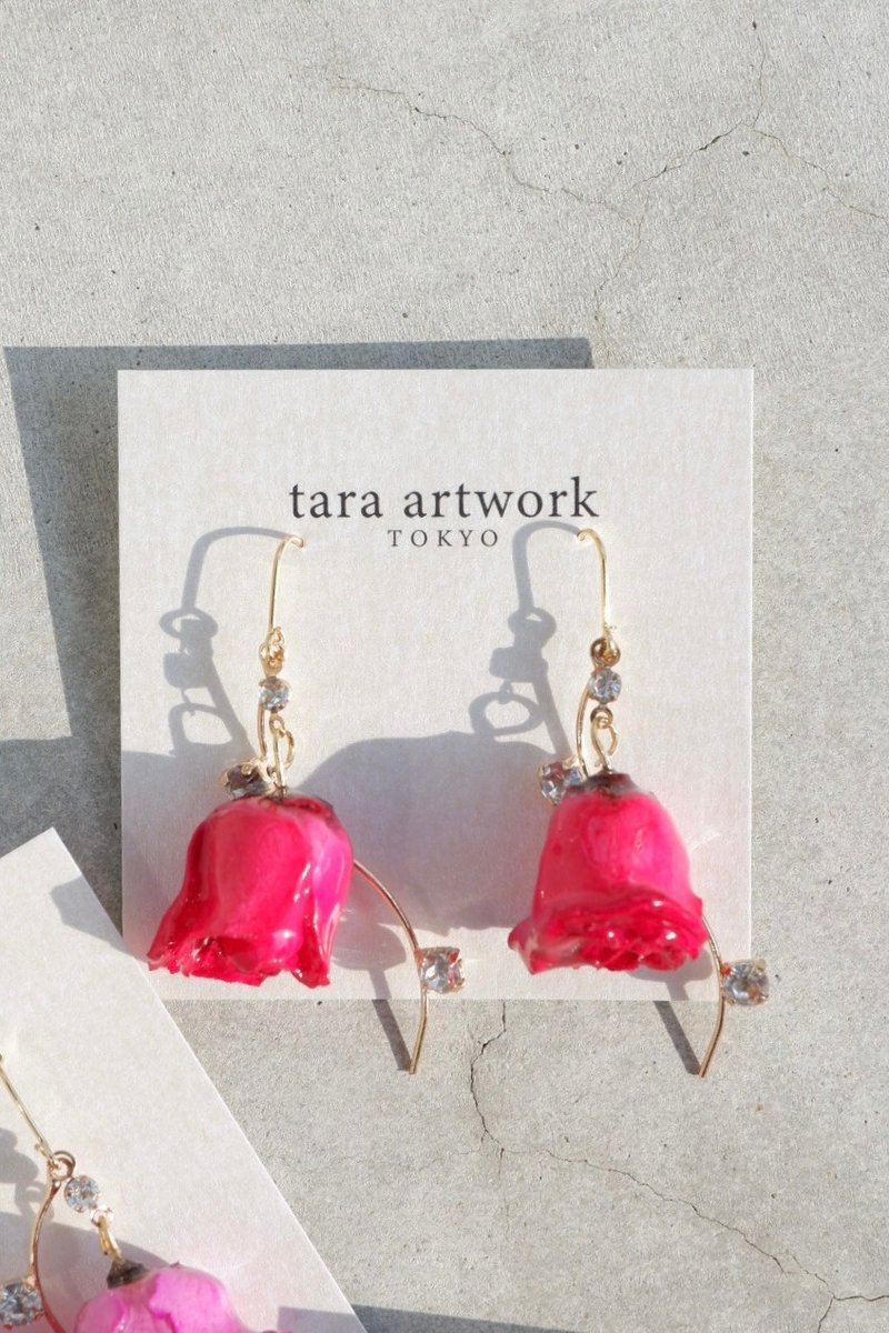 可选颜色　真玫瑰干花耳环 - 耳环/耳夹 - 树脂 多色