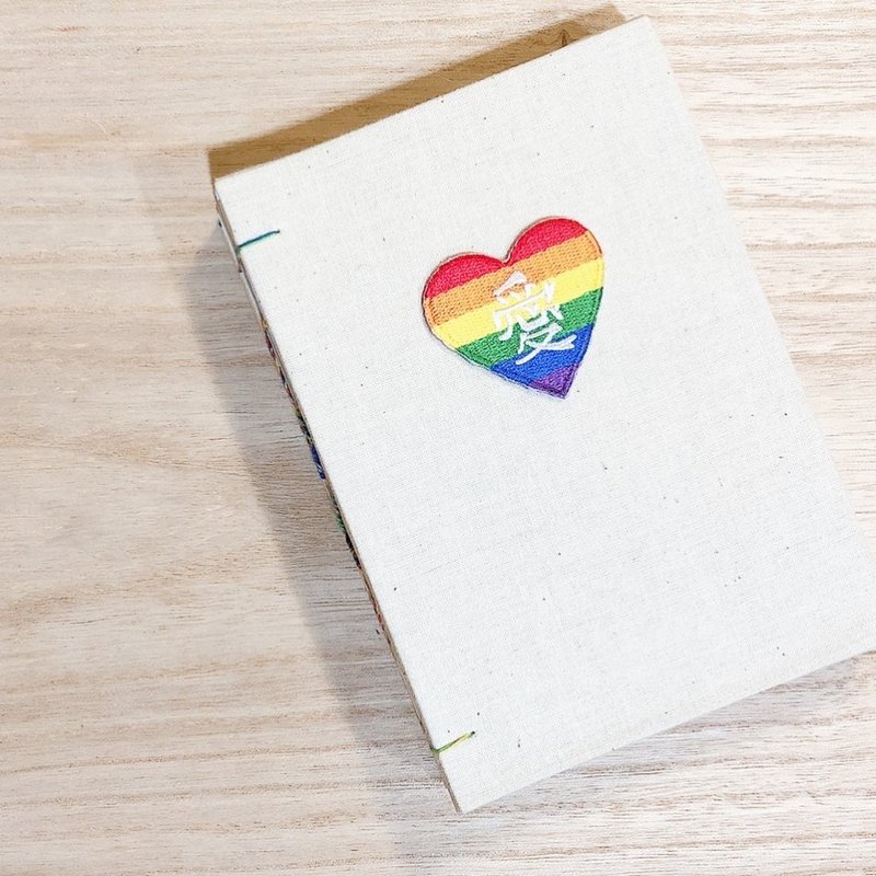 LOVE 爱 - 2025 无时效 A6 彩虹绣字手缝手帐本 - 笔记本/手帐 - 纸 