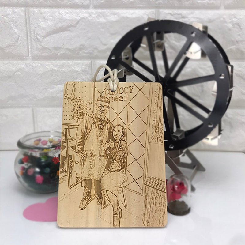 情人节礼物【定制化明信片】照片雷射雕刻/木头明信片/情人节礼物 - 卡片/明信片 - 木头 咖啡色