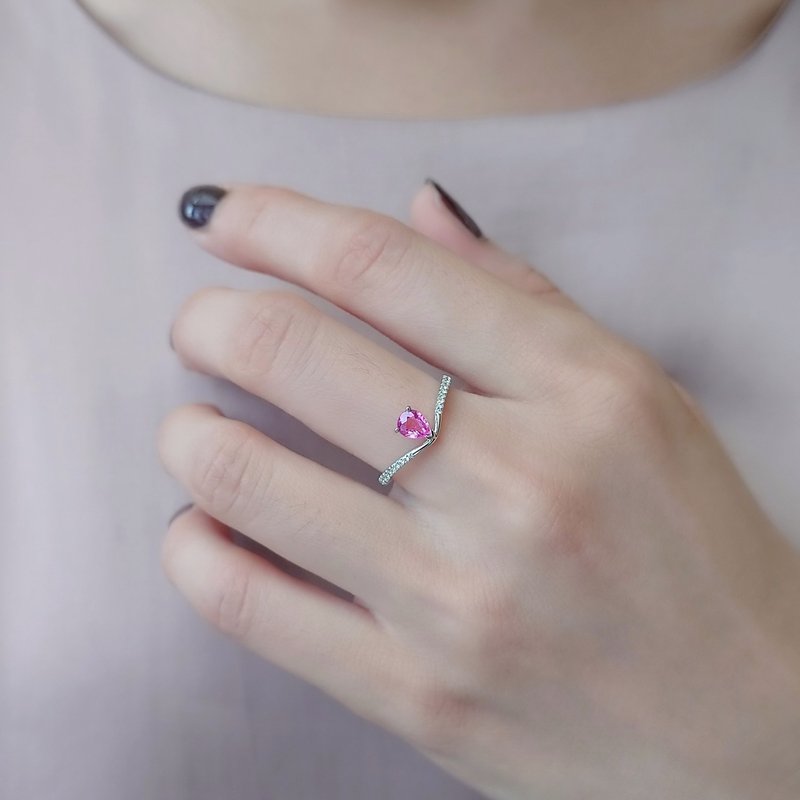 天然水滴形梨形粉红刚玉 镶钻 纯 18K 黄金白金玫瑰金戒指 | 定制 - 戒指 - 宝石 粉红色