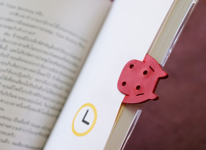 Leather Bookmark / Cute Animal Bookmark / Gift for Book Lovers -Hippopotamus Red - 书签 - 真皮 红色