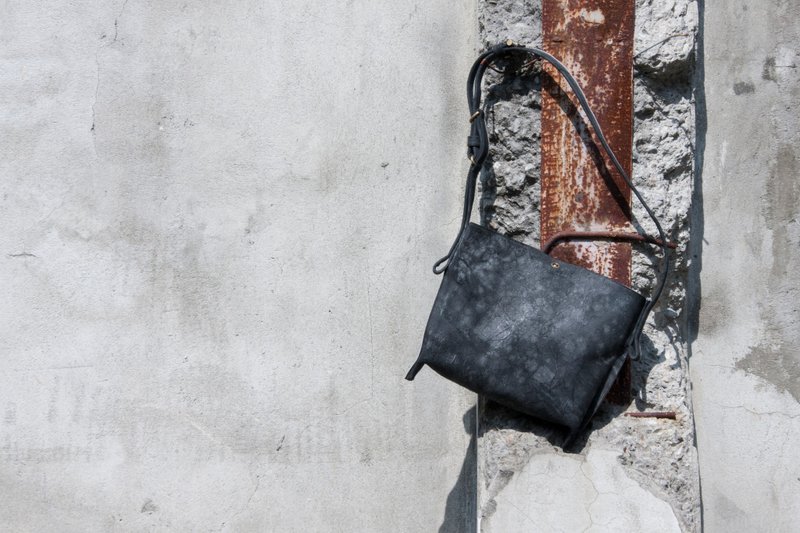 MakerSplit MS-810 Shoulder Bag - 侧背包/斜挎包 - 真皮 蓝色
