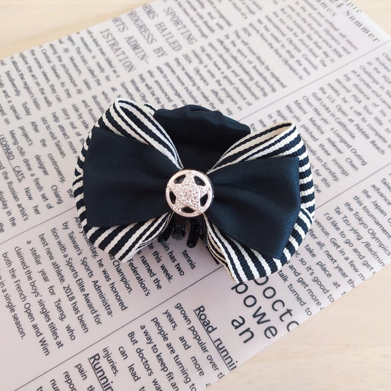 经典黑条纹织带蝴蝶结大鲨鱼夹 - 发饰 - 其他材质 黑色