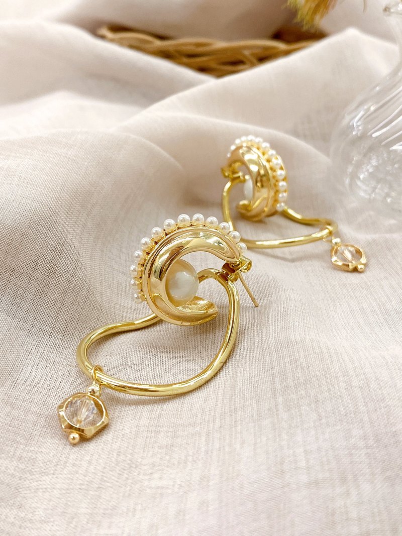 不按定律的向心力。(2way)MUCHAT手作14KGP施华洛水晶珍珠耳环 - 耳环/耳夹 - 其他金属 金色