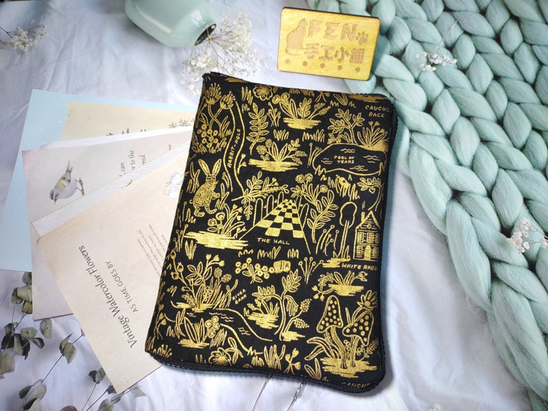 预订下单区-爱丽丝系列-美国限量布系列-黑底烫金爱丽丝拉链书衣- - 书衣/书套 - 棉．麻 