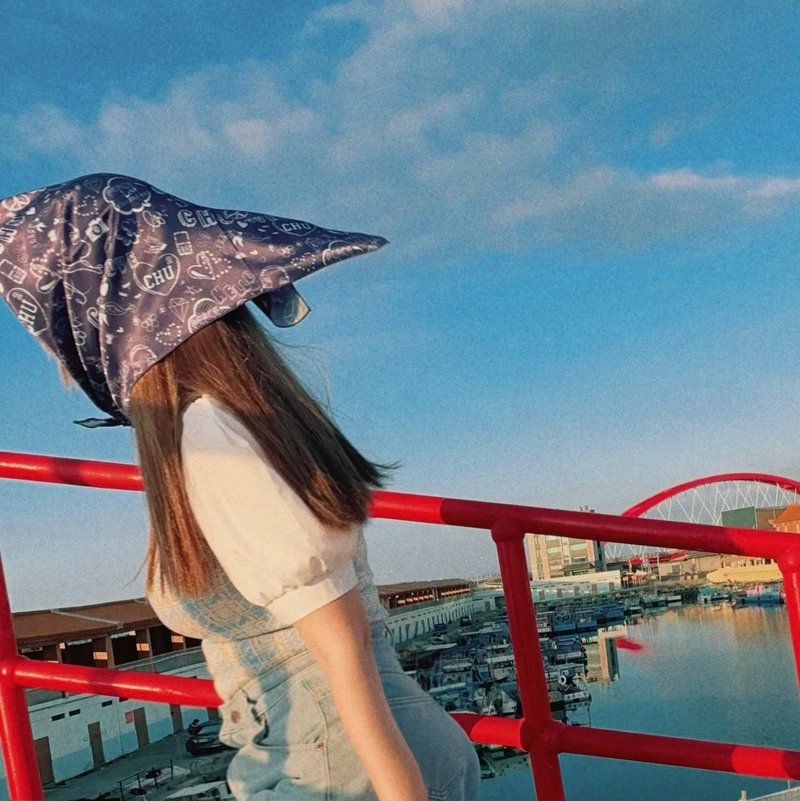 chuchulove 65 X 65 丝巾方巾  印花 / chuchulove 2024处处老花 - 丝巾 - 其他材质 