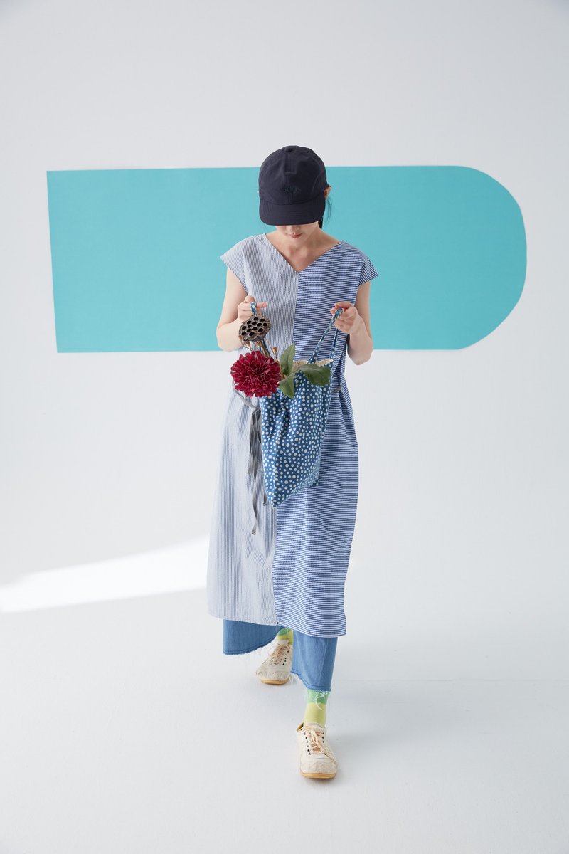 直横条V领对称绑带洋装   只剩一件短五厘米标准尺寸 - 洋装/连衣裙 - 棉．麻 蓝色