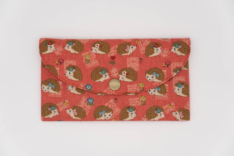 玩布手作。小刺猬(红) 红包袋 存折 收纳袋 - 皮夹/钱包 - 棉．麻 红色