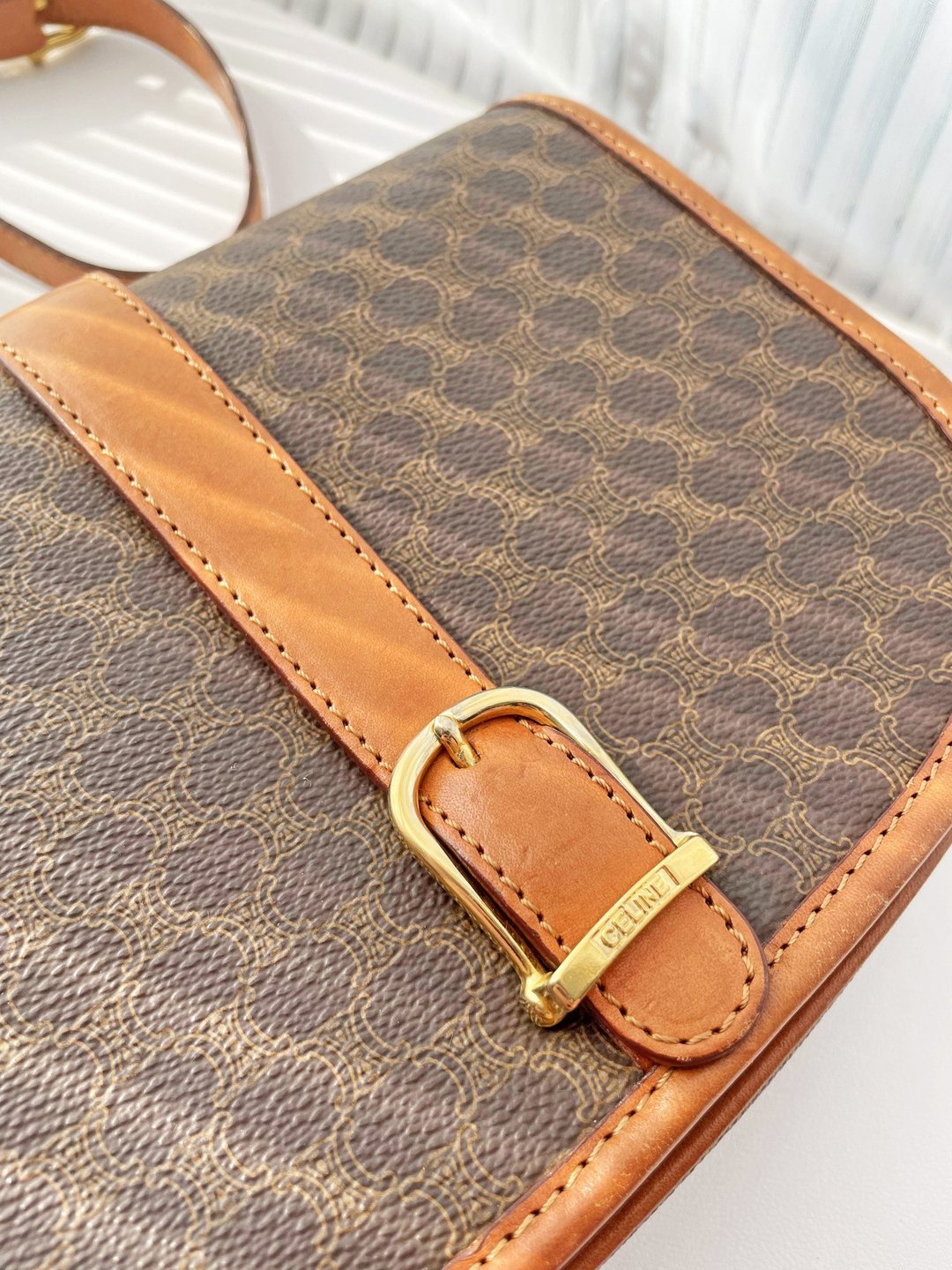 中古包 CELINE 棕花凯旋门马鞍包半月包单肩包斜背包斜背包斜挎包 - 侧背包/斜挎包 - 防水材质 咖啡色