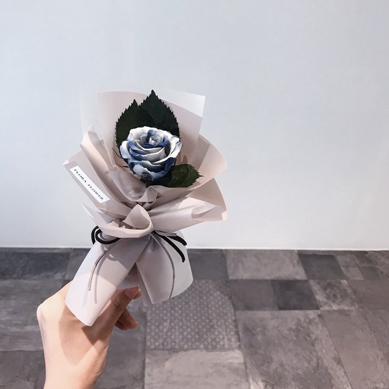 限量(渐层蓝)一朵永生玫瑰花束/永生花  / 求婚花束 / 情人花束 - 植栽/盆栽 - 植物．花 灰色