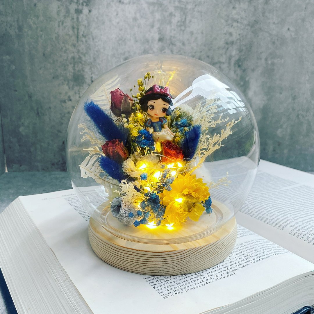 【定制化公仔星球夜灯】永生花玻璃罩|永生花夜灯 - 干燥花/捧花 - 植物．花 粉红色