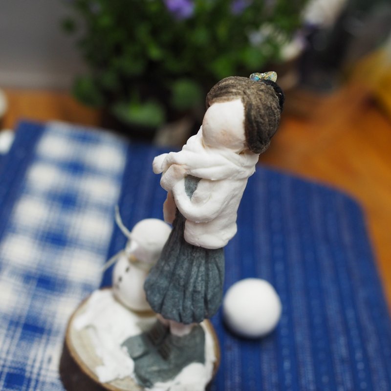 It snows here, how are u? 我这边下雪了, 你还好吗? 手工轻粘土摆设 心意小礼物 可爱粘土公仔 - 摆饰 - 粘土 