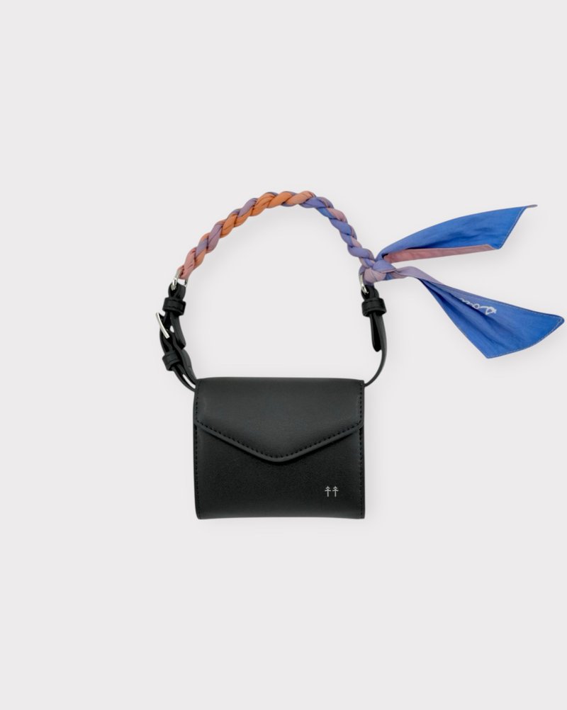 Mini Re-editions系列 Mini Letter 零钱包小配饰 仙人掌纯素皮革 - 零钱包 - 环保材料 黑色