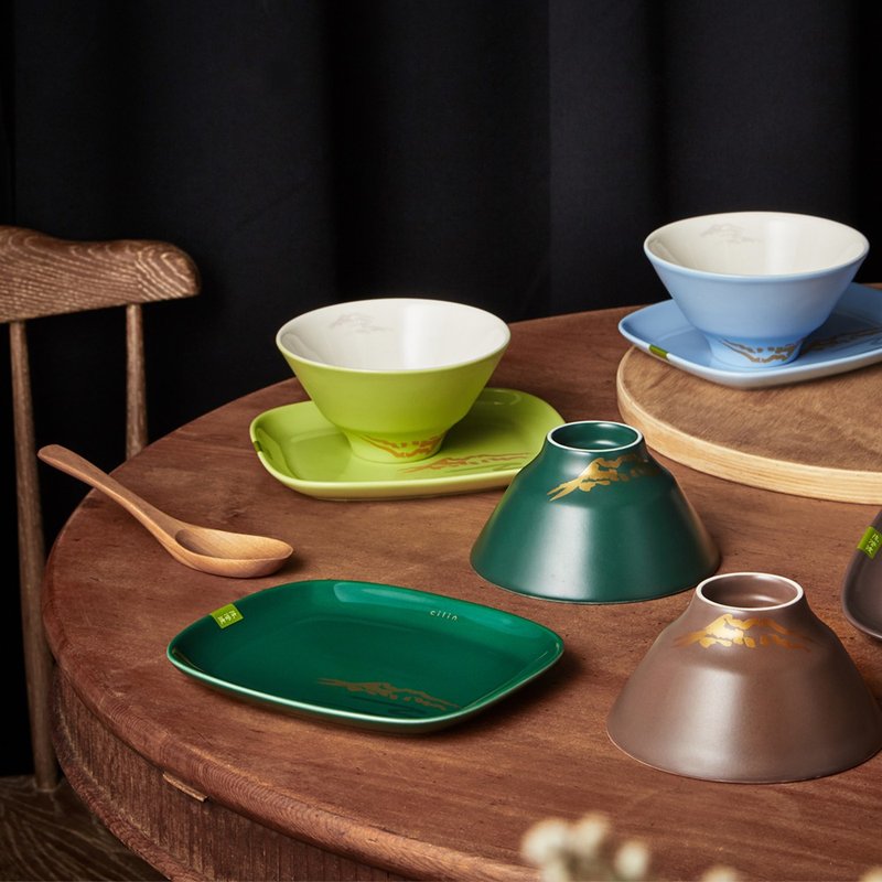 陈澄波阿里山-如山如阜碗盘组 - 碗 - 瓷 多色