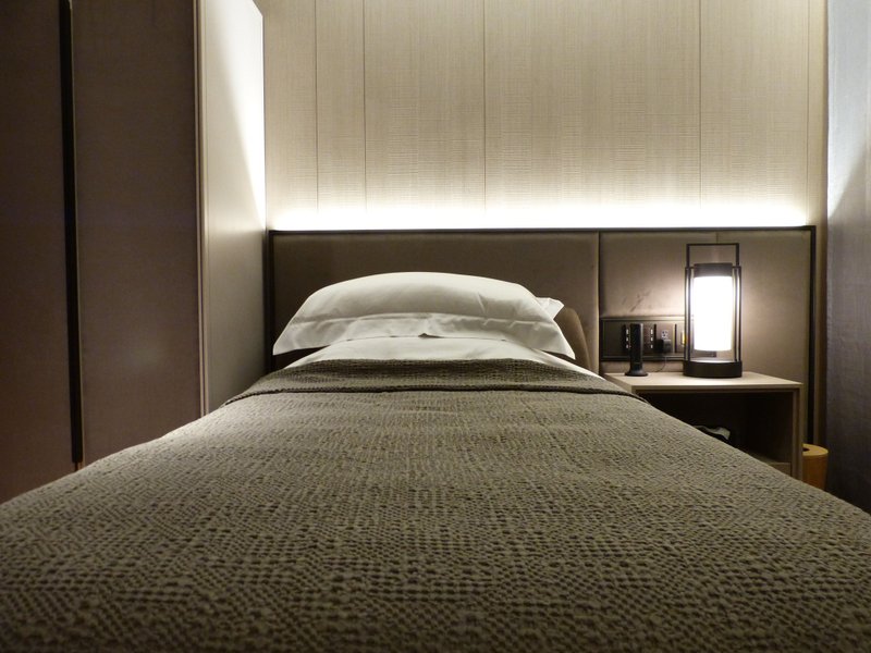 手工制圆桌灯 handmade light fixture - 灯具/灯饰 - 其他材质 黑色