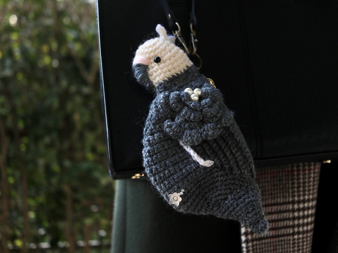 Cockatiel mini pouch zipper type white face - 化妆包/杂物包 - 羊毛 灰色
