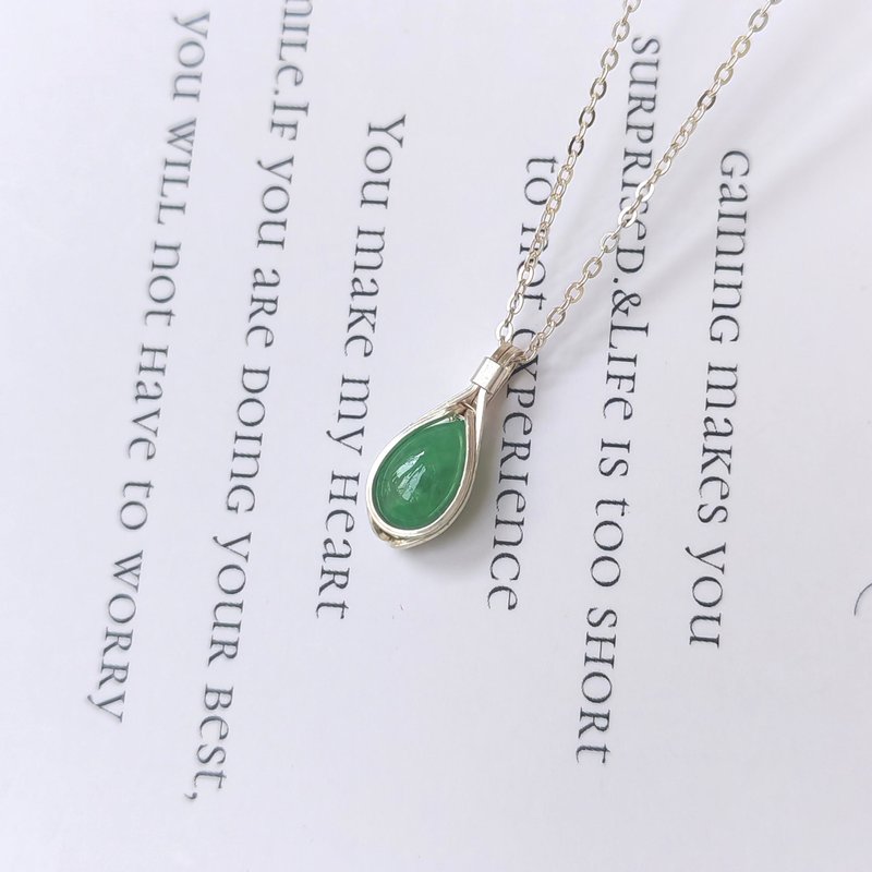 A貨翡翠項鍊 翡翠吊墜小精品 五月生辰石果綠水滴翡翠 - 项链 - 纯银 