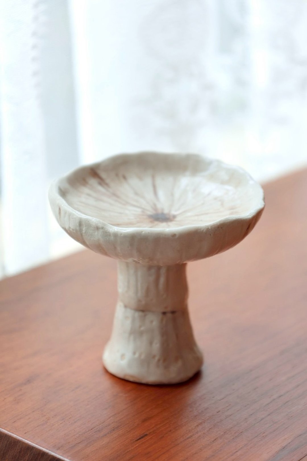 【乔迁礼物】白精灵蘑菇香座酱料盘摆饰盘侘寂风雕塑摆件收艺术 - 摆饰 - 陶 白色