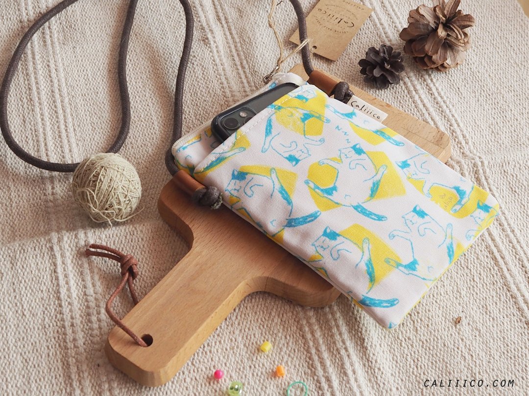 crossbody bag withYellow cat - 手提包/手提袋 - 棉 黄色