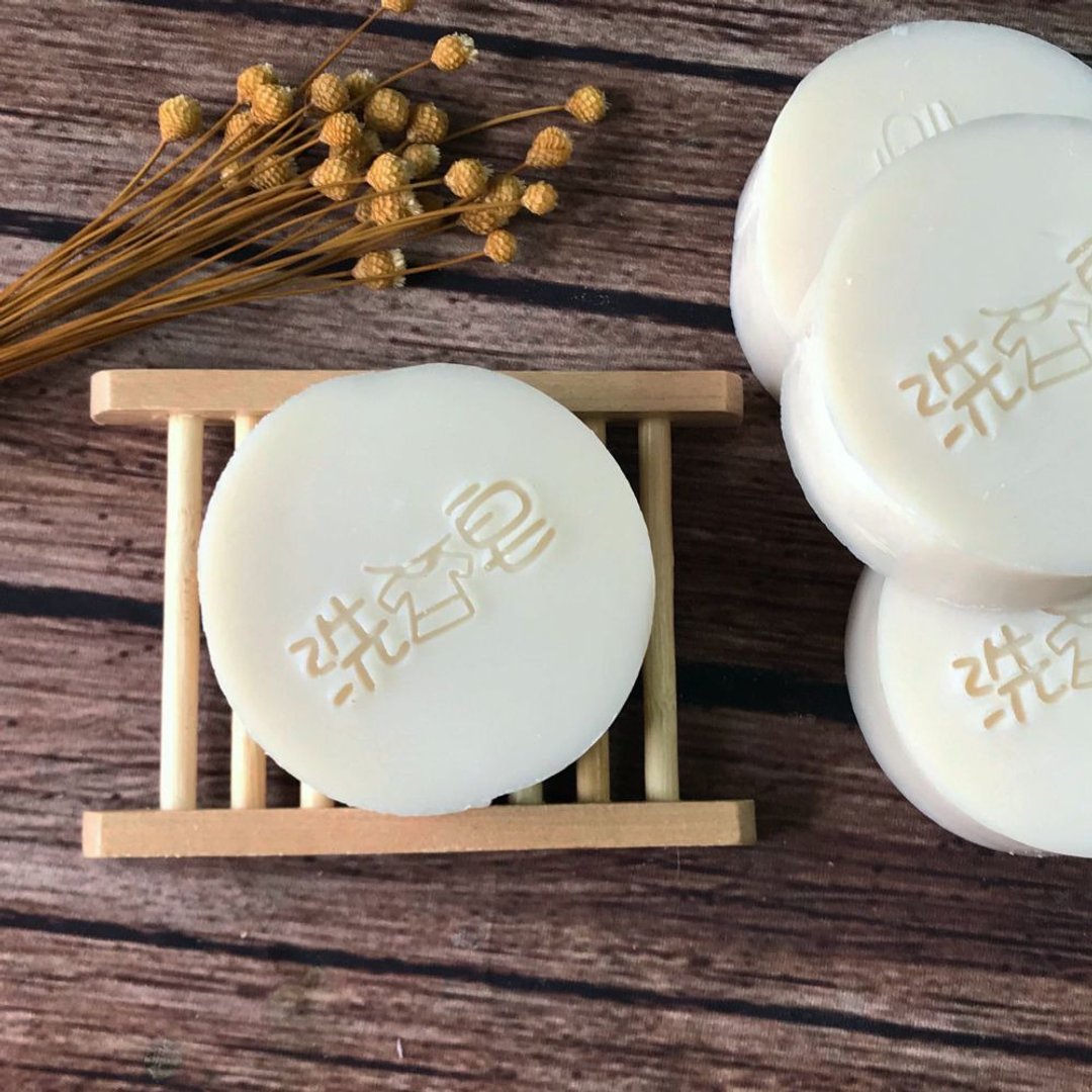 万用小苏打家事皂/杯盘洗涤/贴心衣物/食器/玩具清洁 - 碗盘清洁 - 其他材质 白色