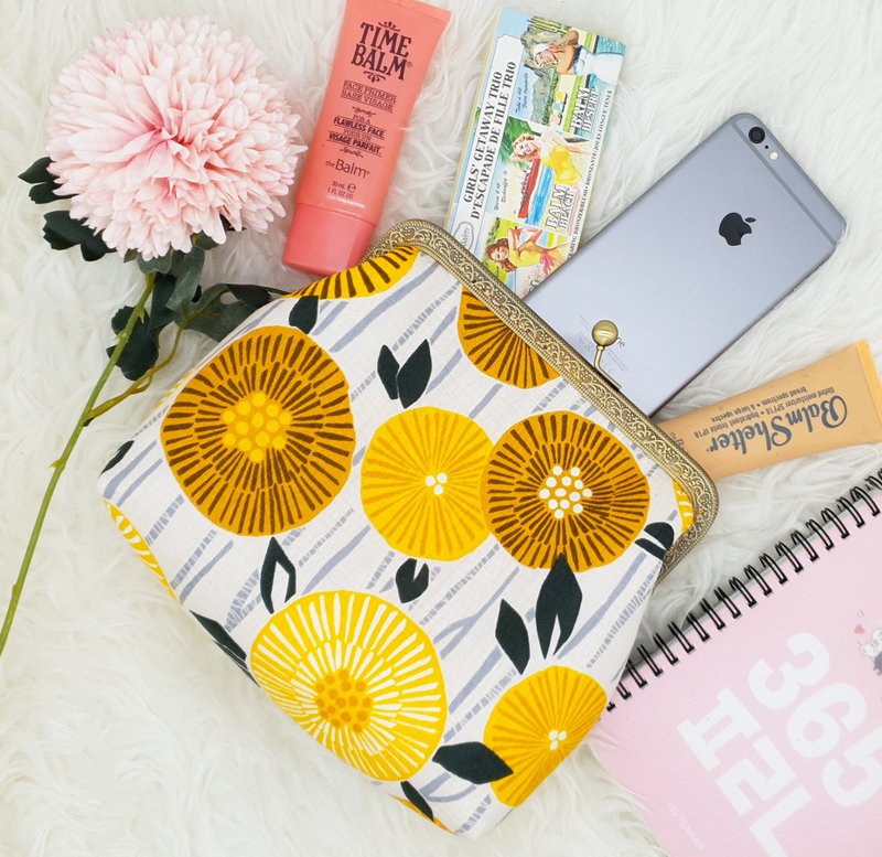 ๋Japanese cotton metal frame purse with shoulder strap - frame size 18.5 cm - 手提包/手提袋 - 棉．麻 黄色