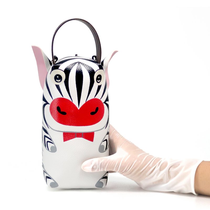 【雙11折扣】Zebra pencil pouch bag,make up case, handmade bag for every day essential - 其他 - 人造皮革 白色