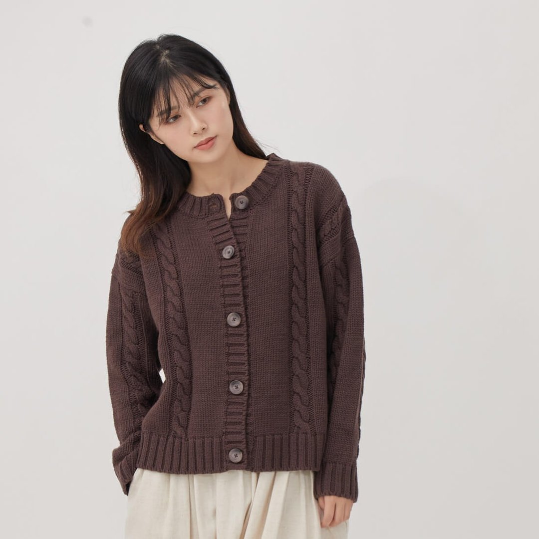 Rachel圆领麻花钮扣开襟外套/巧克力 - 女装针织衫/毛衣 - 其他人造纤维 咖啡色