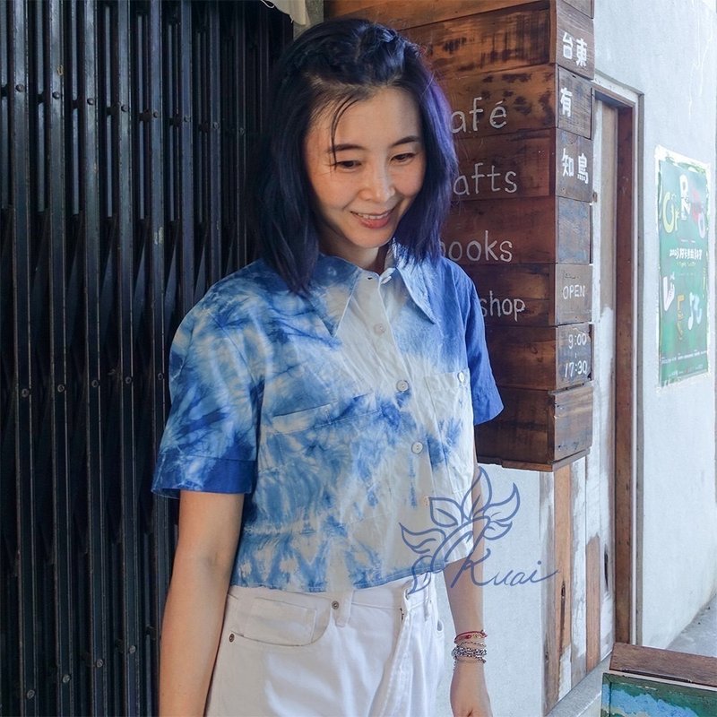蓝染短版衬衫出货两件花色任选 - 女装衬衫 - 棉．麻 蓝色