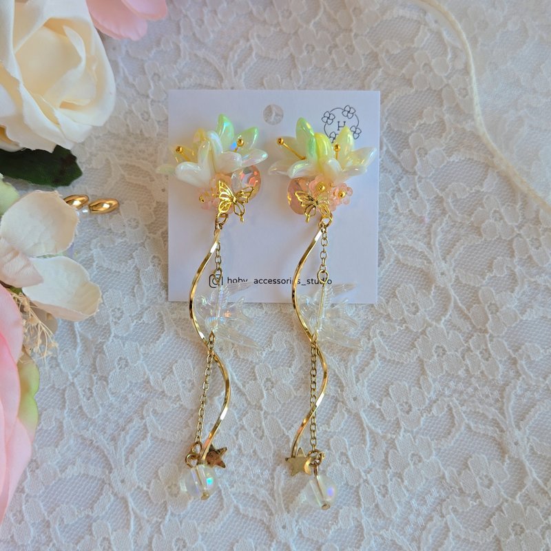 歌舞升平 Golden Prosperity Dangles 花 耳环/耳钉/耳夹 原创 - 耳环/耳夹 - 不锈钢 