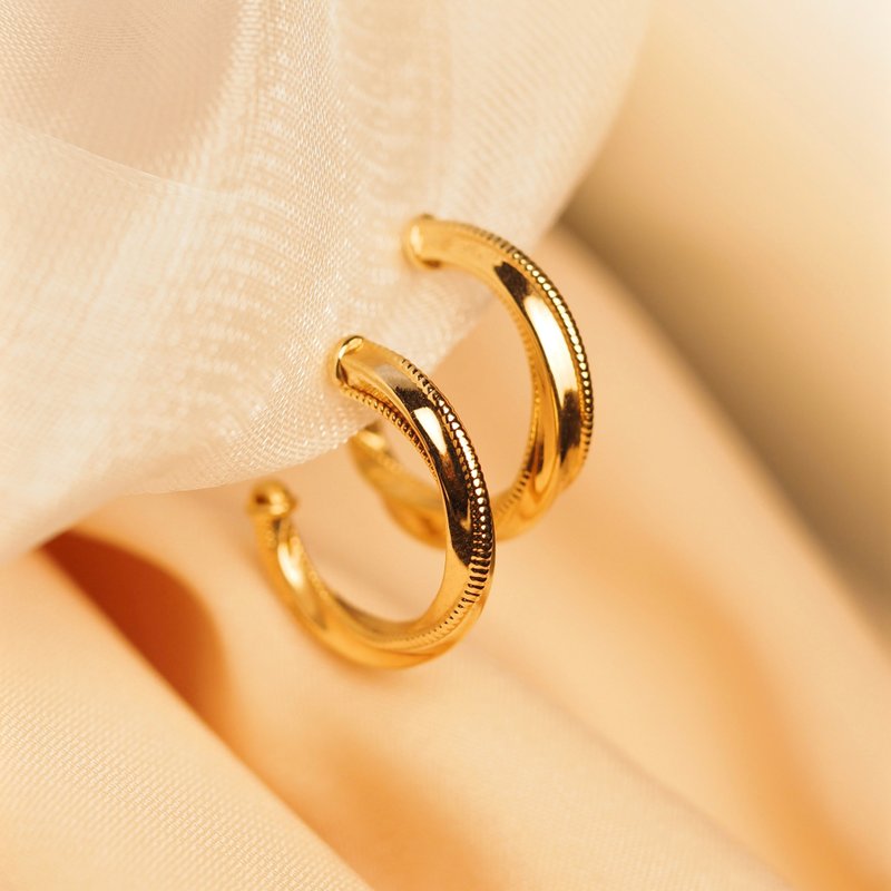 18K金旋转耳环 18K Gold Golden Twist Earrings - 耳环/耳夹 - 贵金属 