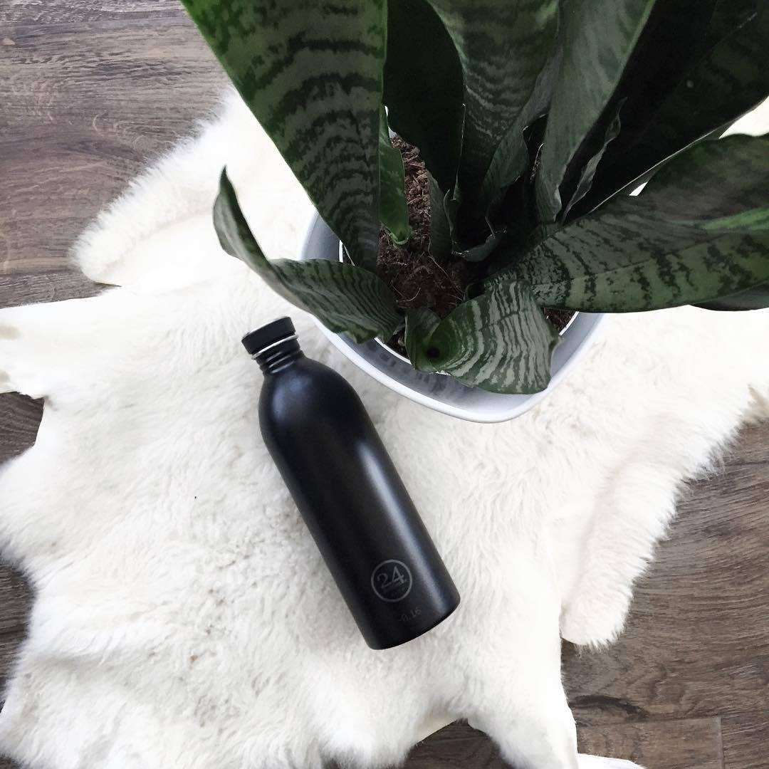 意大利24Bottles【URBAN超轻量羽毛系列】绅士黑 -1000ml不锈钢瓶 - 水瓶/水壶 - 其他金属 黑色