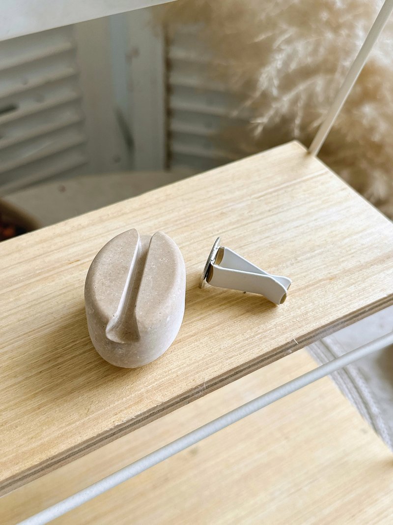 咖啡渣再生  咖啡豆两用扩香车用风口夹 婚礼小物 - 香薰/精油/线香 - 其他材质 