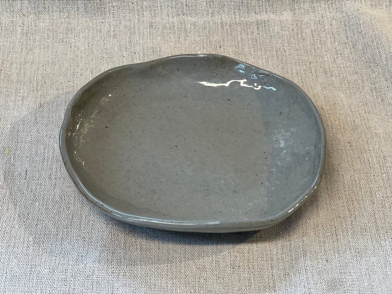 鹅卵石盘1 - 盘子/餐盘/盘架 - 陶 灰色