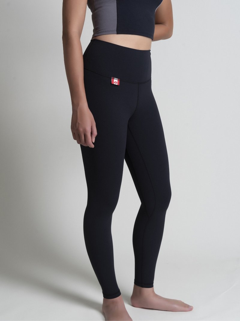 云雀八分瑜珈裤Alouette 7/8 pant - 女装瑜珈服 - 其他人造纤维 黑色