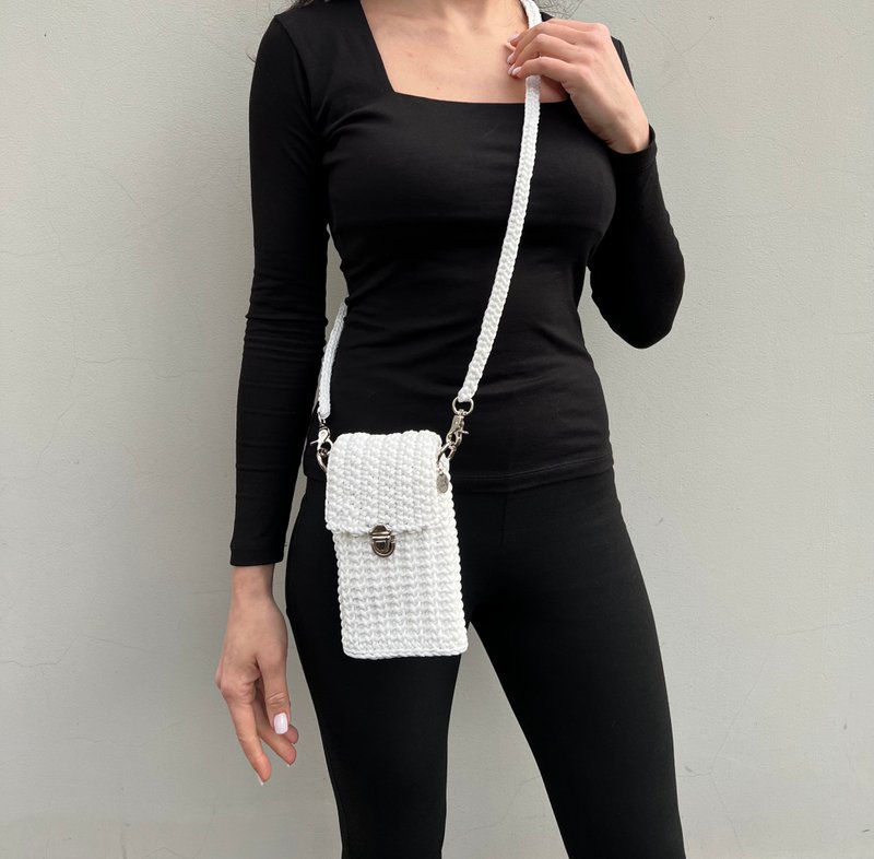 White Phone Bag, Summer Crossbody, Phone Case, Small Bag - 侧背包/斜挎包 - 聚酯纤维 白色