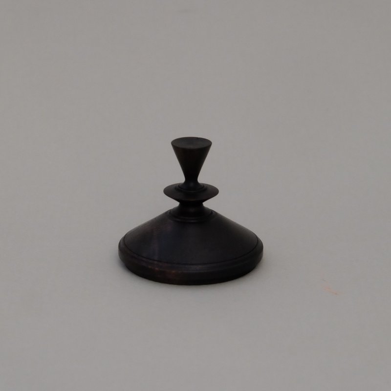 15' 胡桃木造型烛盖特殊染黑 / CANDLE LID BY DRAMA STUDIO - 摆饰 - 木头 黑色