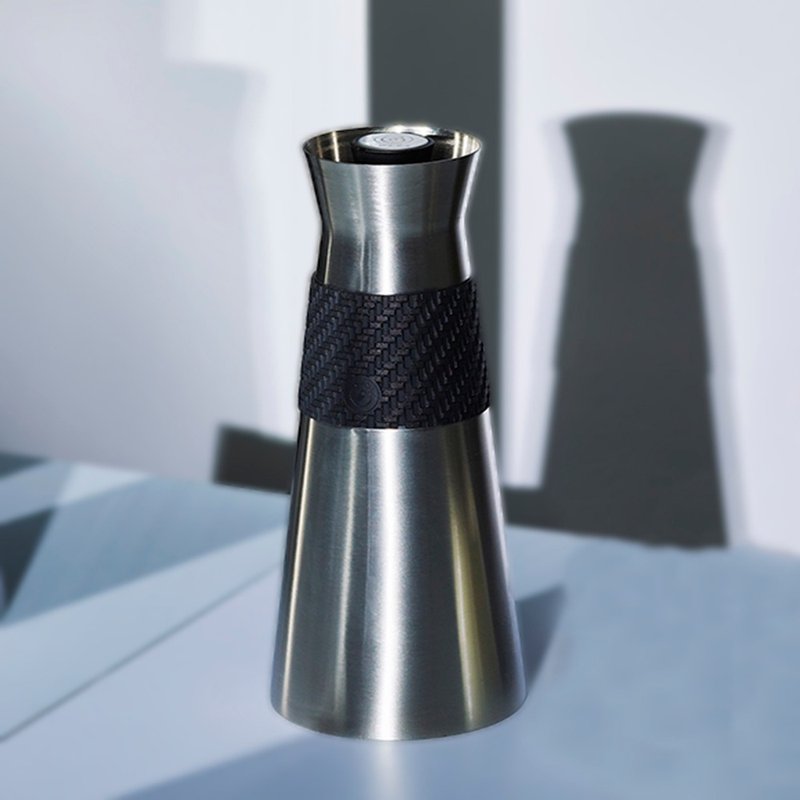 Cores 时尚温保壶 - 保温瓶/保温杯 - 不锈钢 黑色