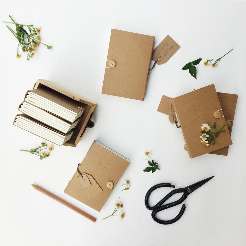 A6::极简笔记本 - 笔记本/手帐 - 纸 咖啡色