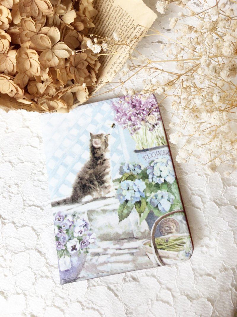 手作好礼‘多功能护照包’水彩猫 /旅行 出国 情人节 生日交换礼物 - 护照夹/护照套 - 真皮 白色