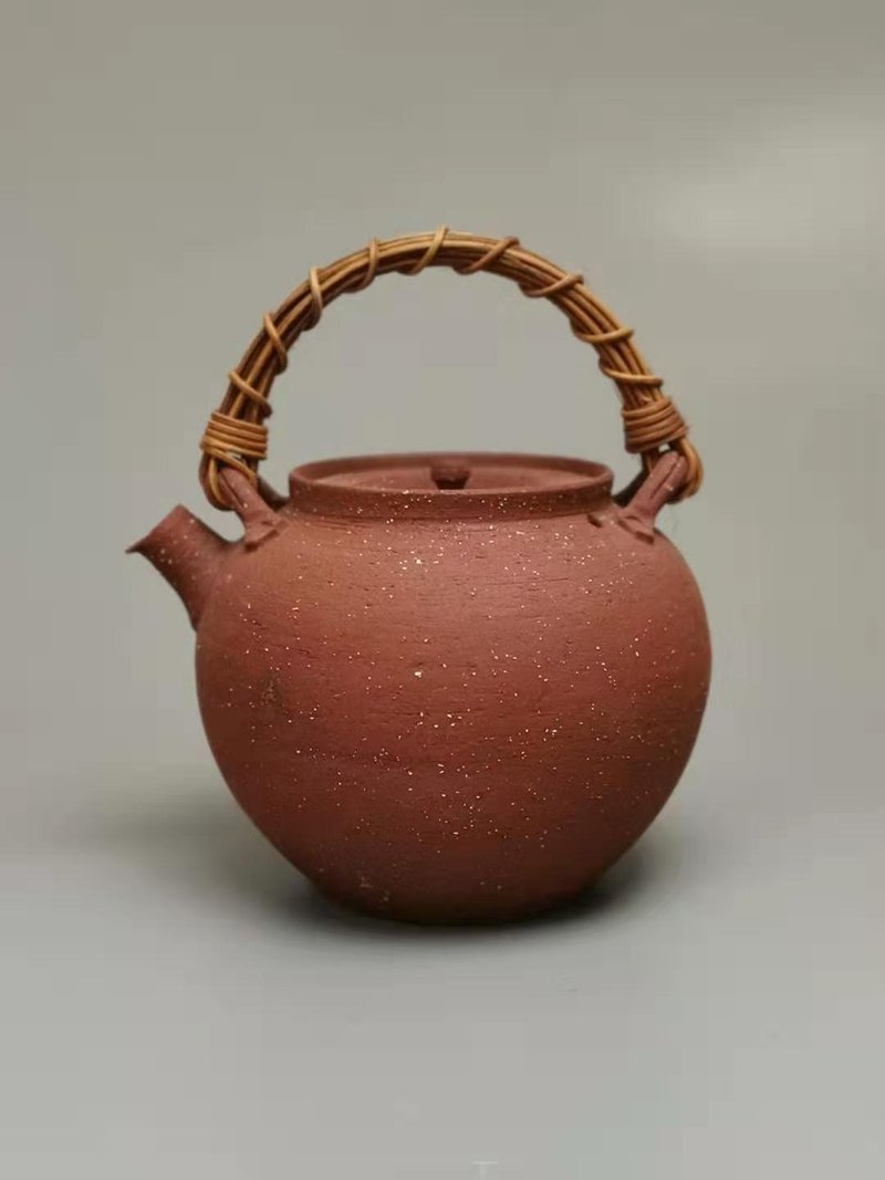 四象茶具.壶—手工朱泥烧水壶/藤编提梁 - 茶具/茶杯 - 其他材质 多色