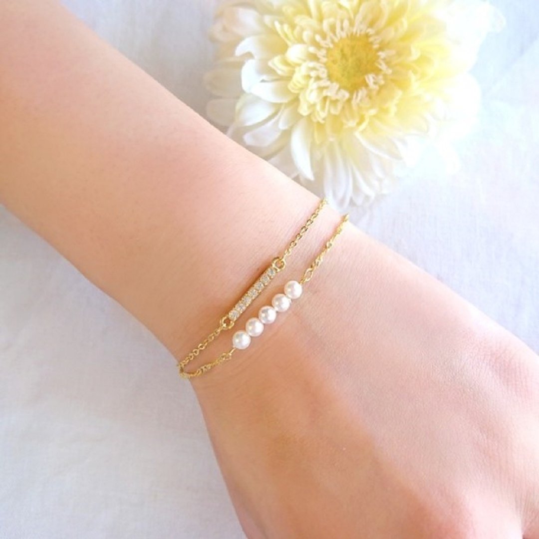 Double bracelet of pearl and crystal - 手链/手环 - 其他金属 金色