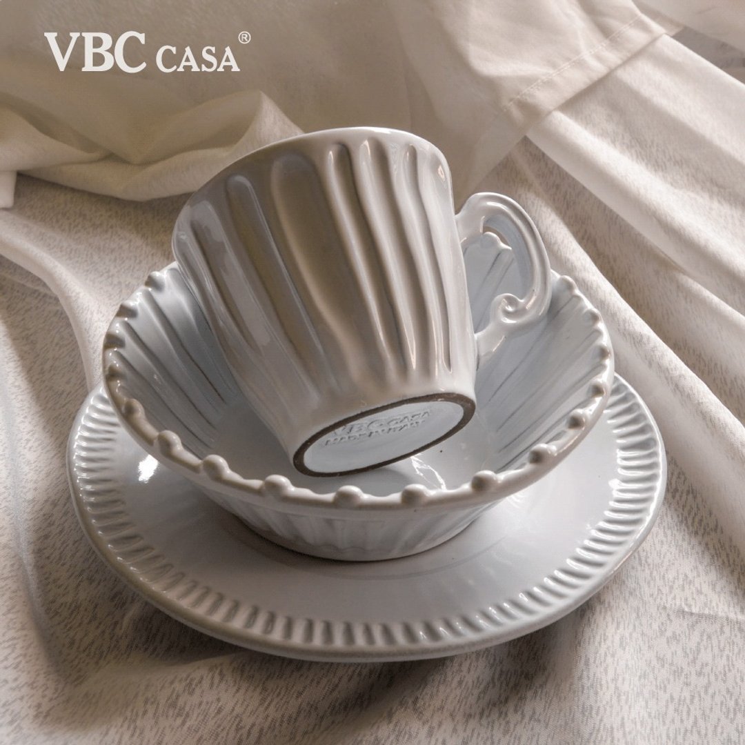 【优惠套组】意大利VBC casa-纯白条纹系列早餐杯盘3件组 - 盘子/餐盘/盘架 - 陶 白色
