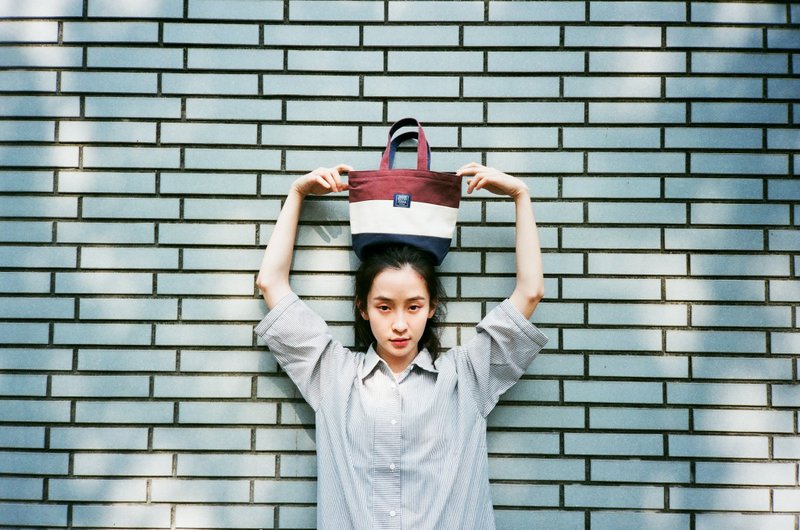 手提托特包 _ 暗红 米白 深蓝  (现货供应中) - 手提包/手提袋 - 棉．麻 红色